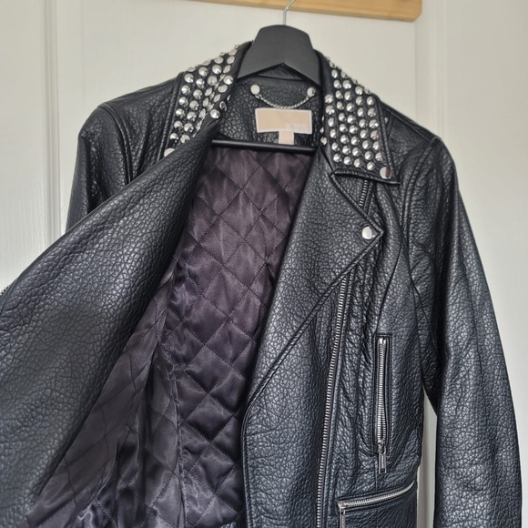 Michael Kors - Picture 2 of 5